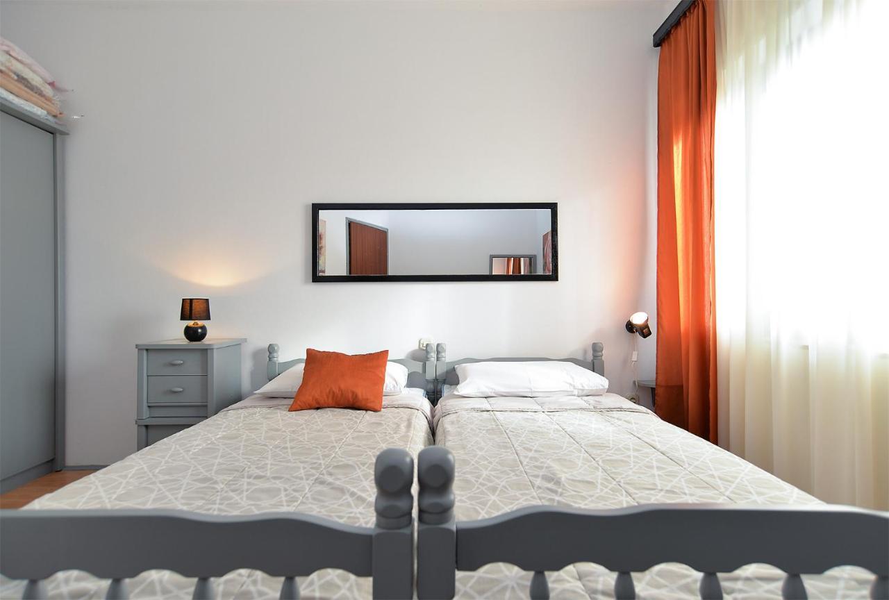 Apartments Jadranka 1279 ポメル エクステリア 写真