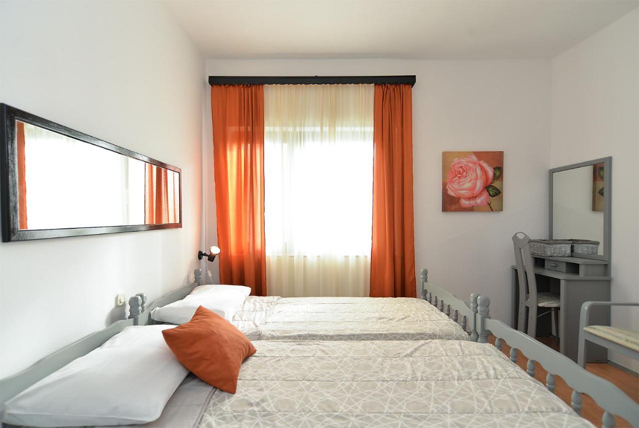 Apartments Jadranka 1279 ポメル エクステリア 写真