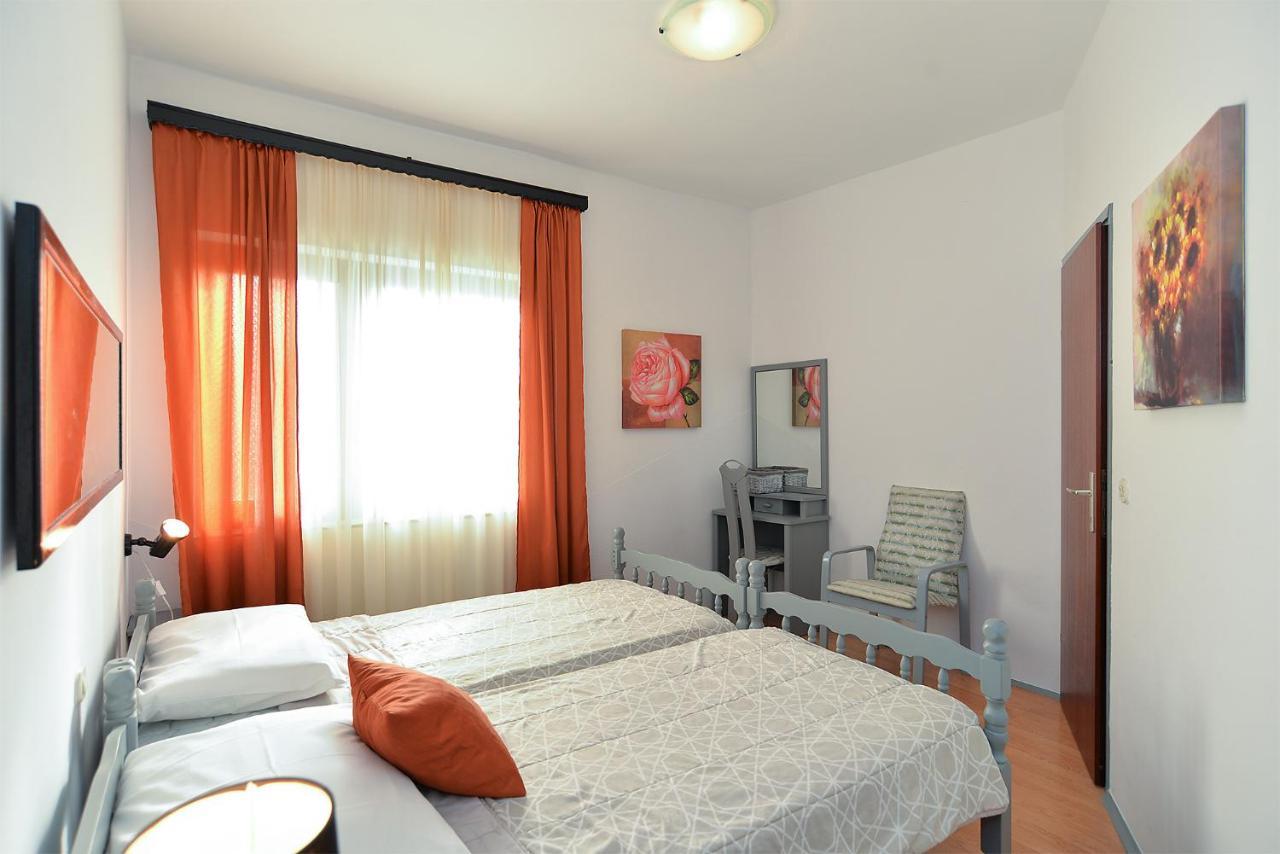 Apartments Jadranka 1279 ポメル エクステリア 写真