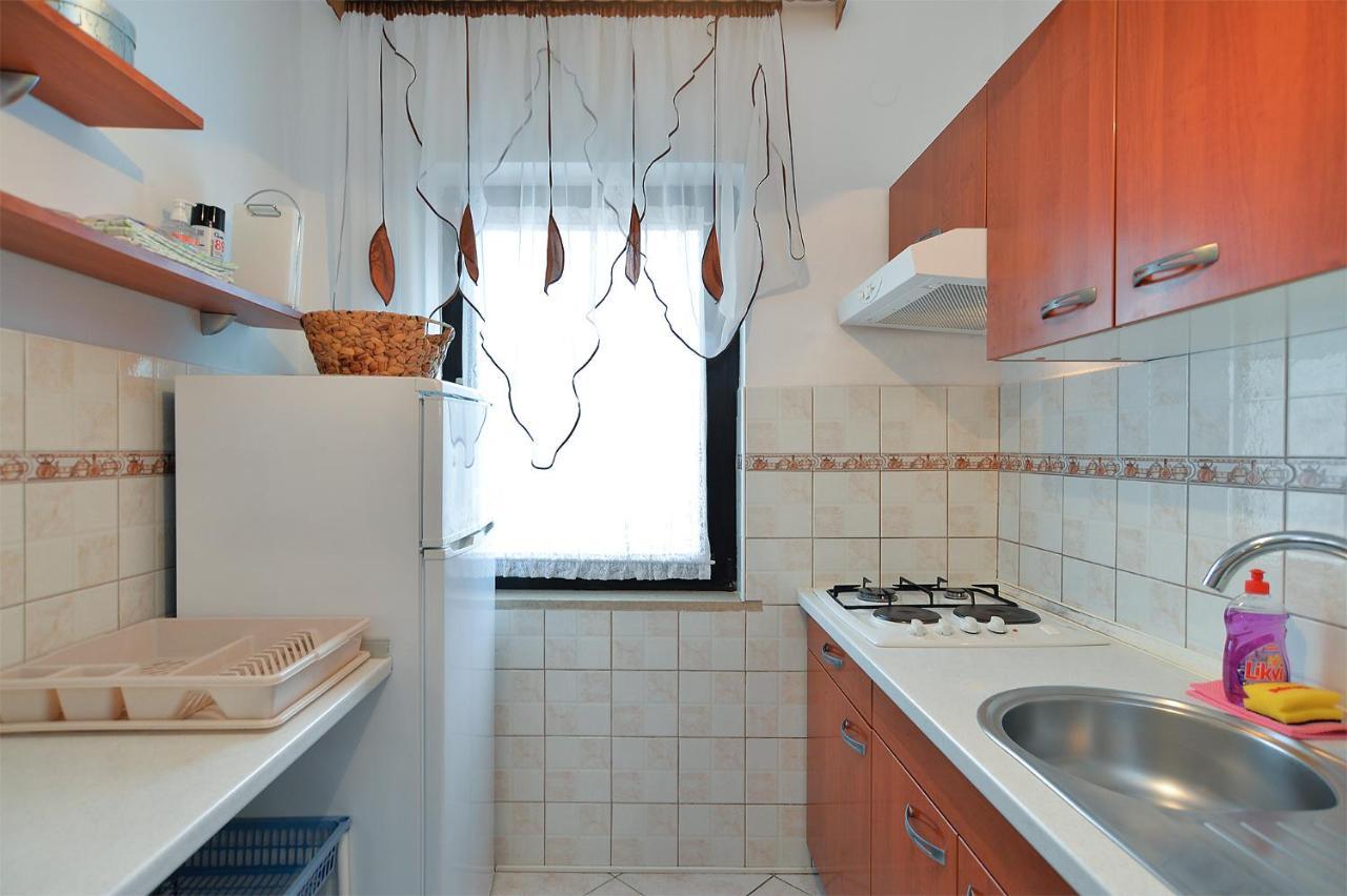 Apartments Jadranka 1279 ポメル エクステリア 写真
