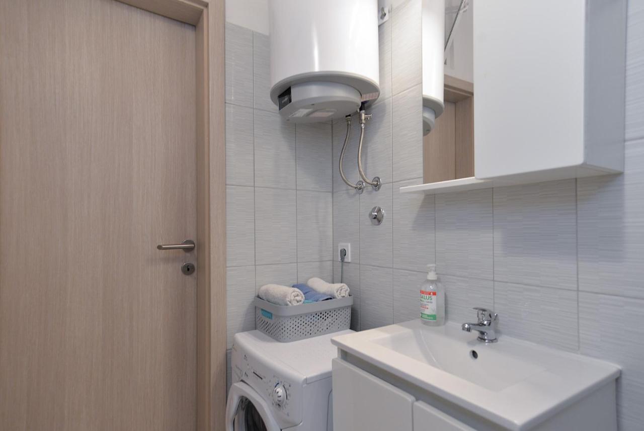 Apartments Jadranka 1279 ポメル エクステリア 写真